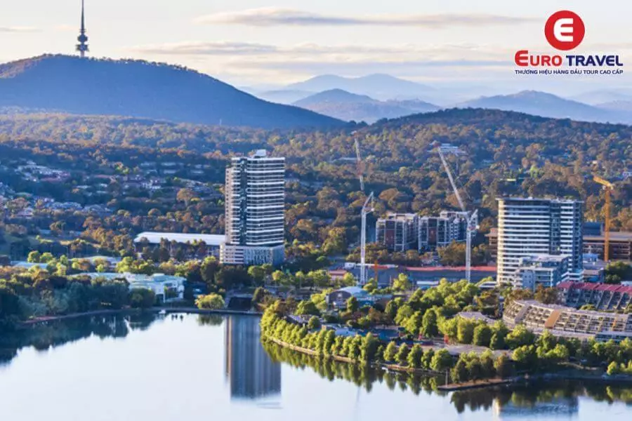 Canberra - Thủ đô thanh bình của Úc