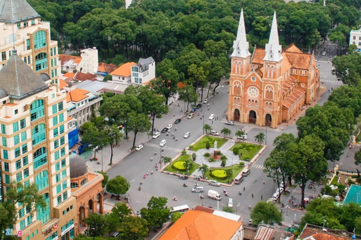 Nhà thờ Đức Bà là một trong những công trình kiến trúc nổi bật của Tp. Hồ Chí Minh