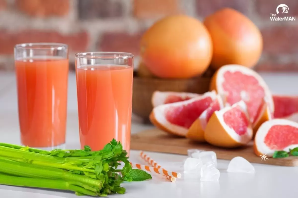 Nước ép bưởi bổ sung lượng lớn vitamin C cho cơ thể